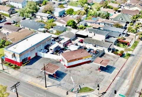 Photo of 1805 W 5th ST, Santa Ana, CA 92703 (MLS # RS26225854)