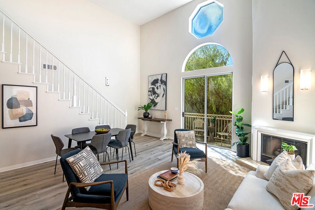 1211 S Shenandoah Street