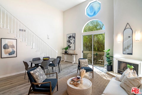 Photo of 1211 S Shenandoah Street #304, Los Angeles, CA 90035 (MLS # 26999199)
