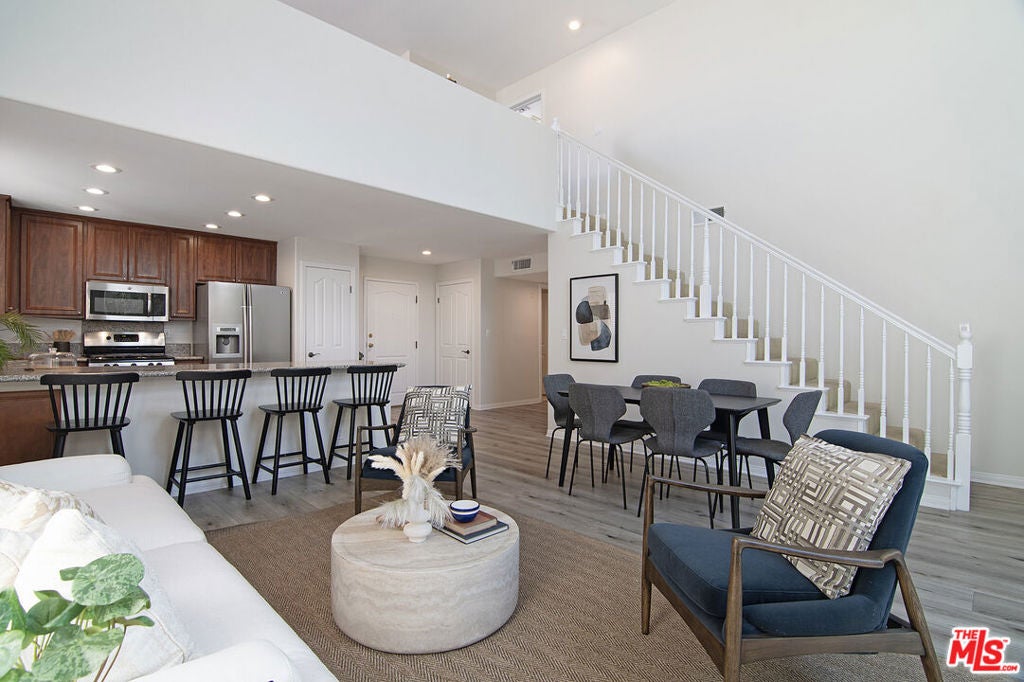 1211 S Shenandoah Street 304