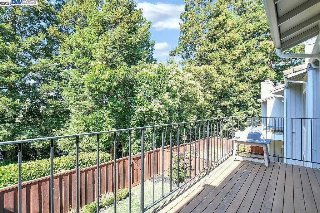 MISSION PINES - Residential