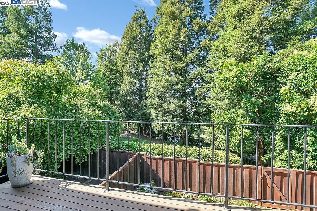 MISSION PINES - Residential