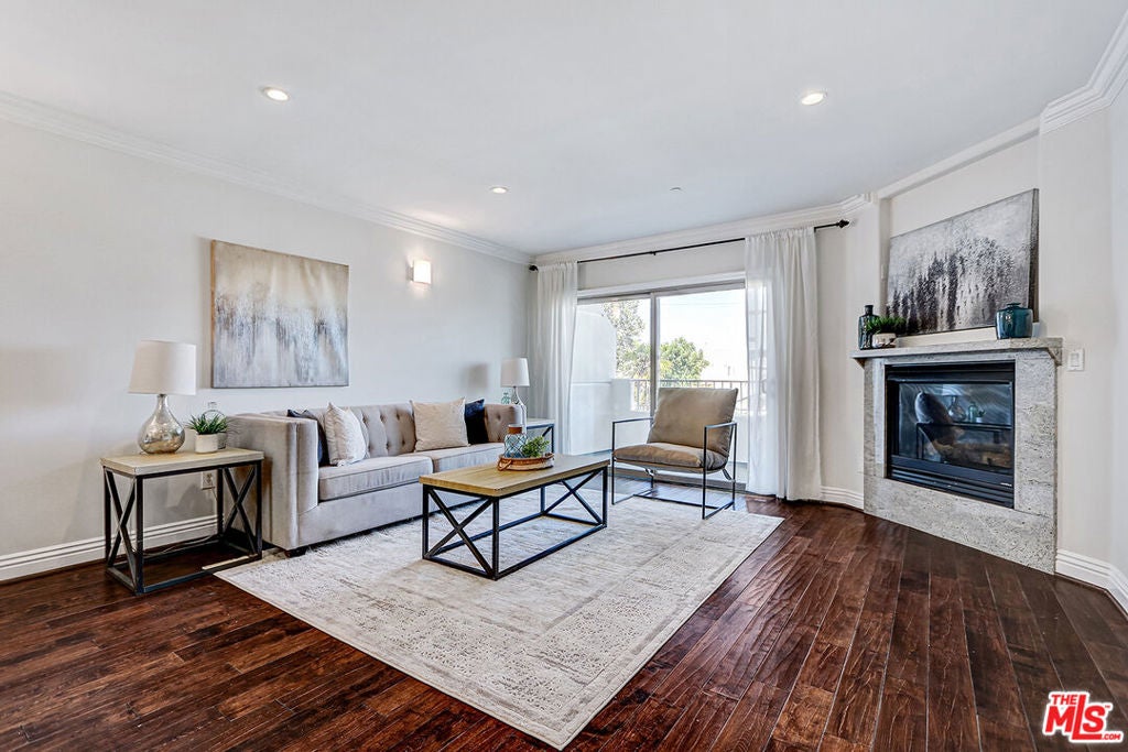 1520 S Shenandoah Street 304, Los Angeles CA 90035