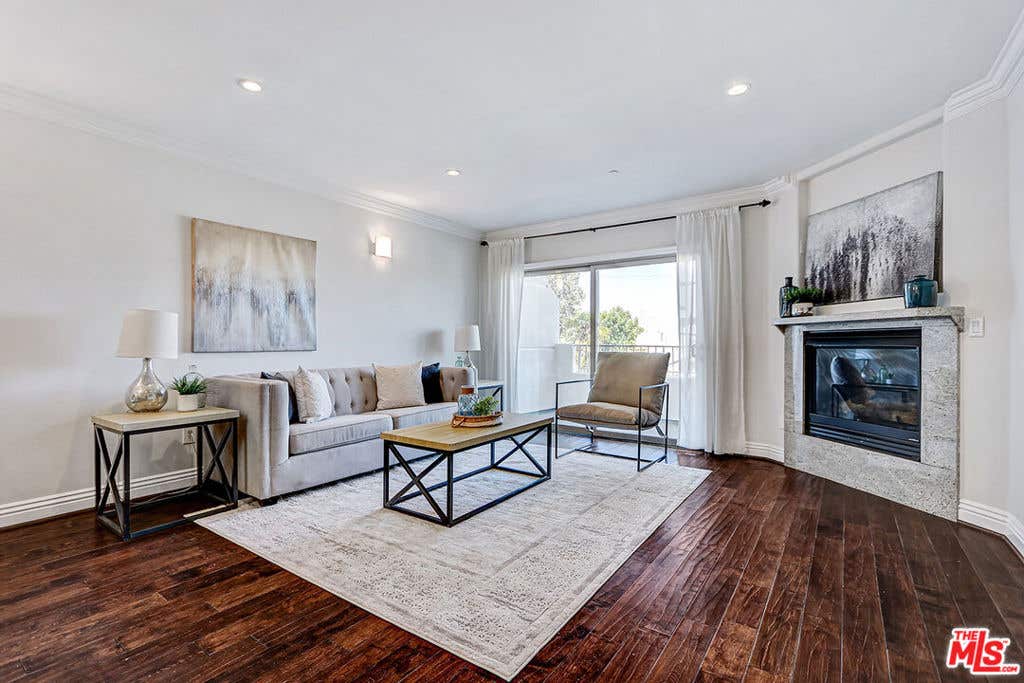 Photo of 1520 S Shenandoah Street #304, Los Angeles, CA 90035 (MLS # 26850833)