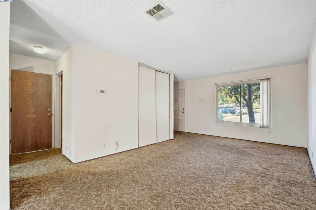 MARINA VISTA - Residential