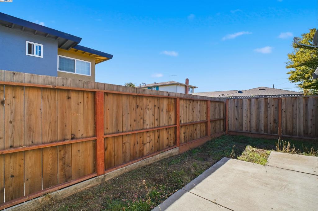 MARINA VISTA - Residential