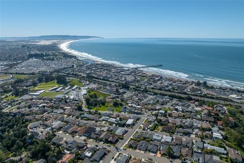 Tiny photo for 435 Ocean View Avenue, Pismo Beach, CA 93449 (MLS # PI26081698)
