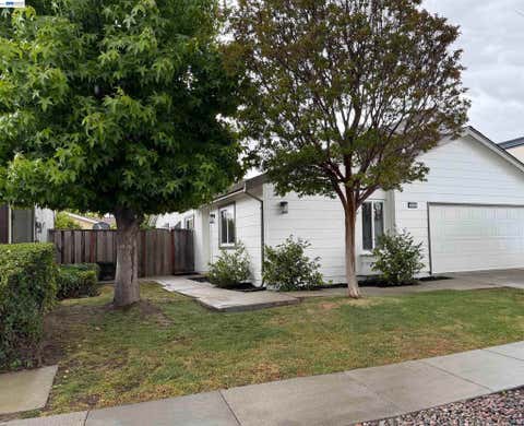 Photo of 4162 Polonius Cir CIR, Fremont, CA 94555 (MLS # 41143607)