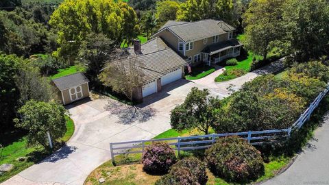 2891 Los Alisos Dr Fallbrook CA 92028