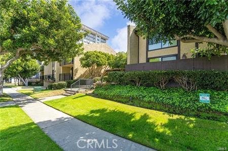 Photo of 3520 Maricopa Street #16, Torrance, CA 90503 (MLS # OC26174170)