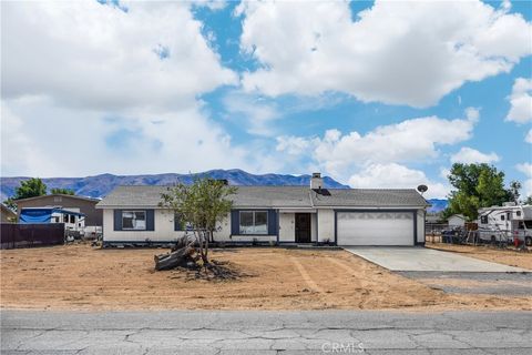 21245 Nandina Apple Valley CA 92308