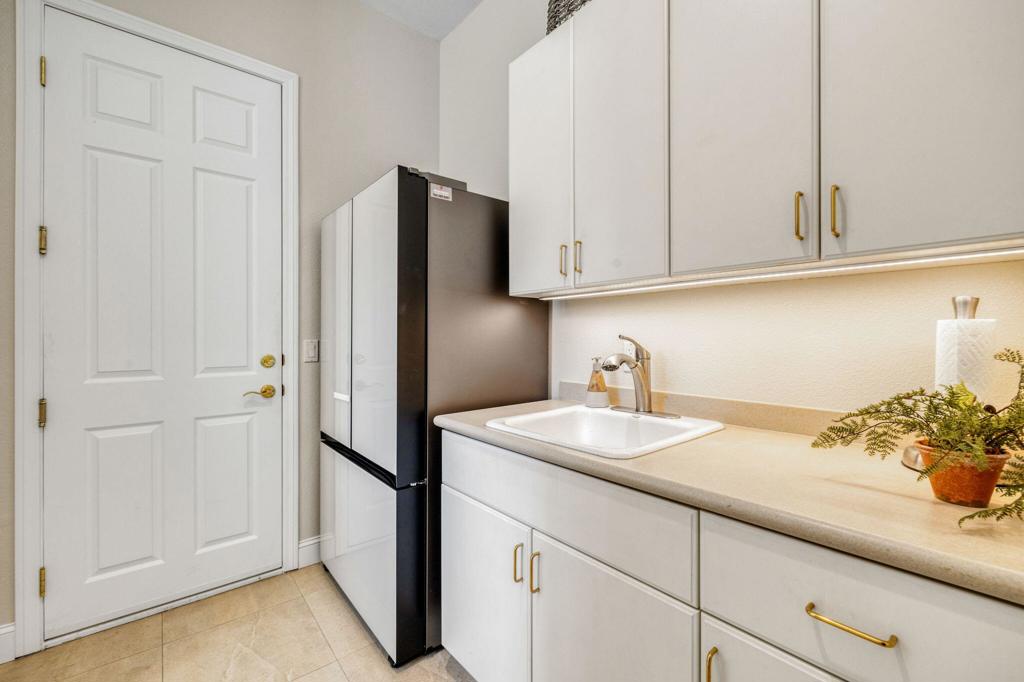 Victoria Falls - Residential