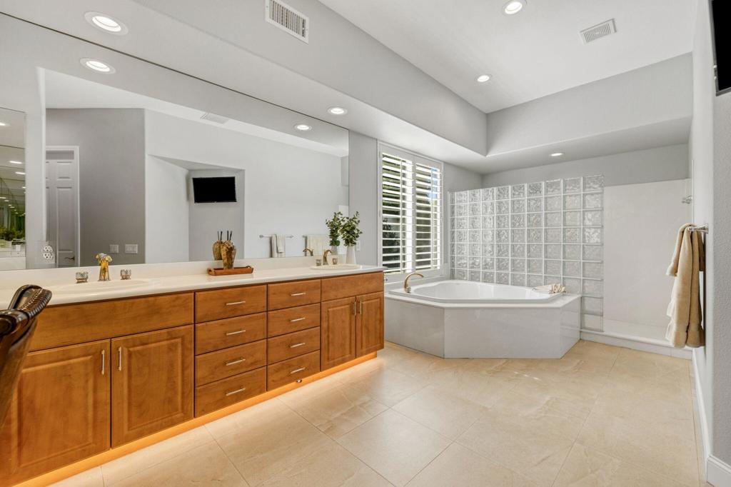 Victoria Falls - Residential