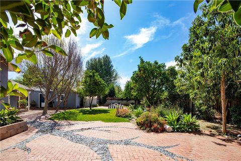 Photo of 7447 Enfield Ave, Reseda, CA 91335 (MLS # SR26052709)