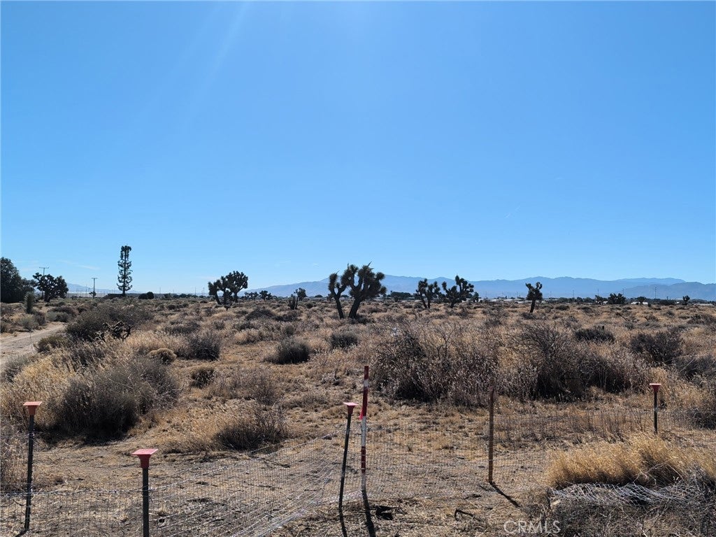 0 Us-395 Frontage