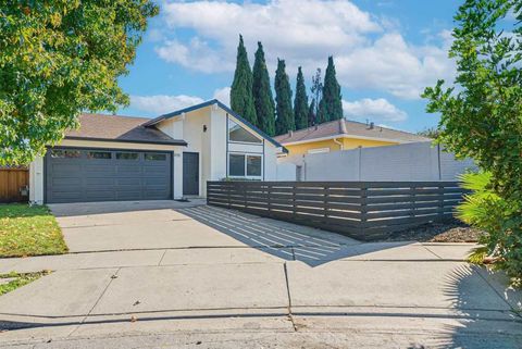Photo of 3790 Ruskin Pl Pl, Fremont, CA 94536 (MLS # 41121737)