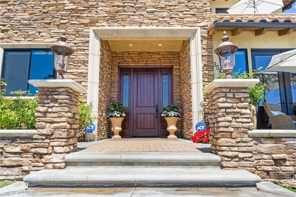 Custom built - Residential