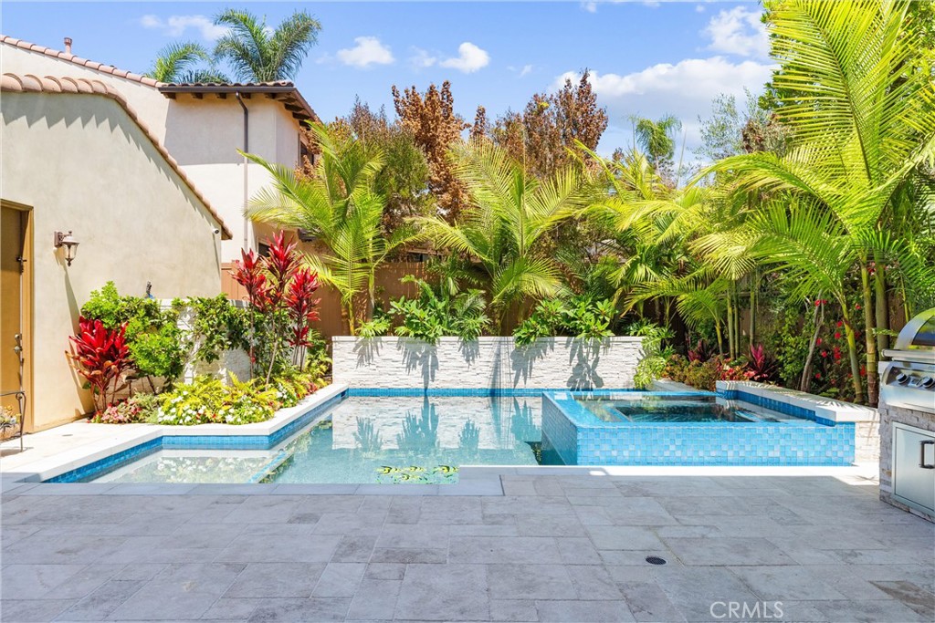 Custom built - Residential