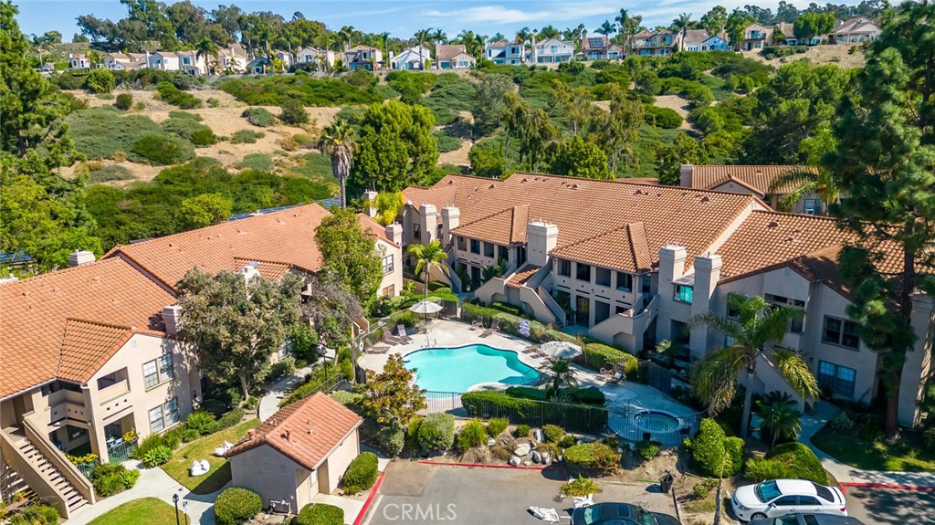 Vista Pacifica (VP) - Residential