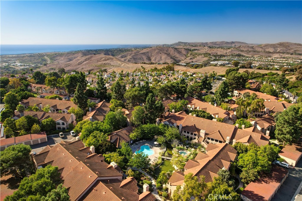 Vista Pacifica (VP) - Residential