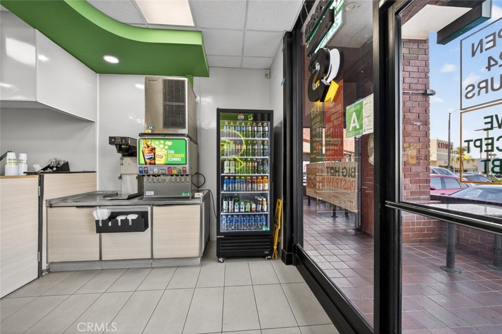 14344 Ventura Boulevard