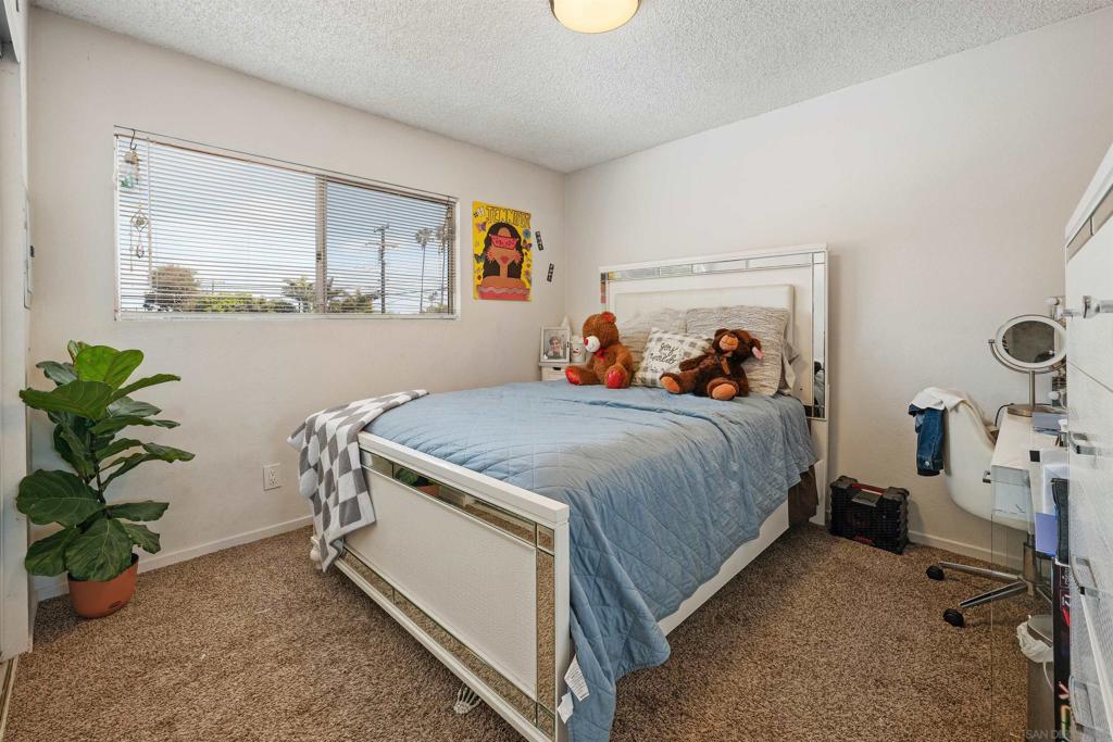 277 Evergreen
