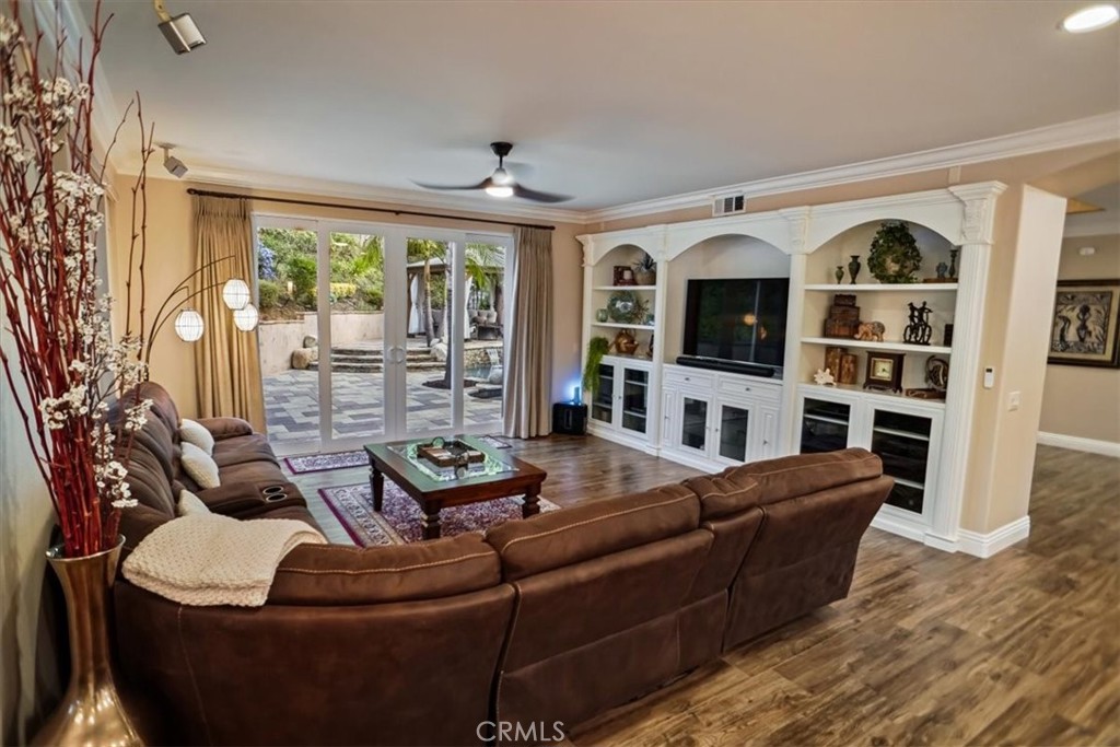 Hadleigh of South Hills (450) - Residential
