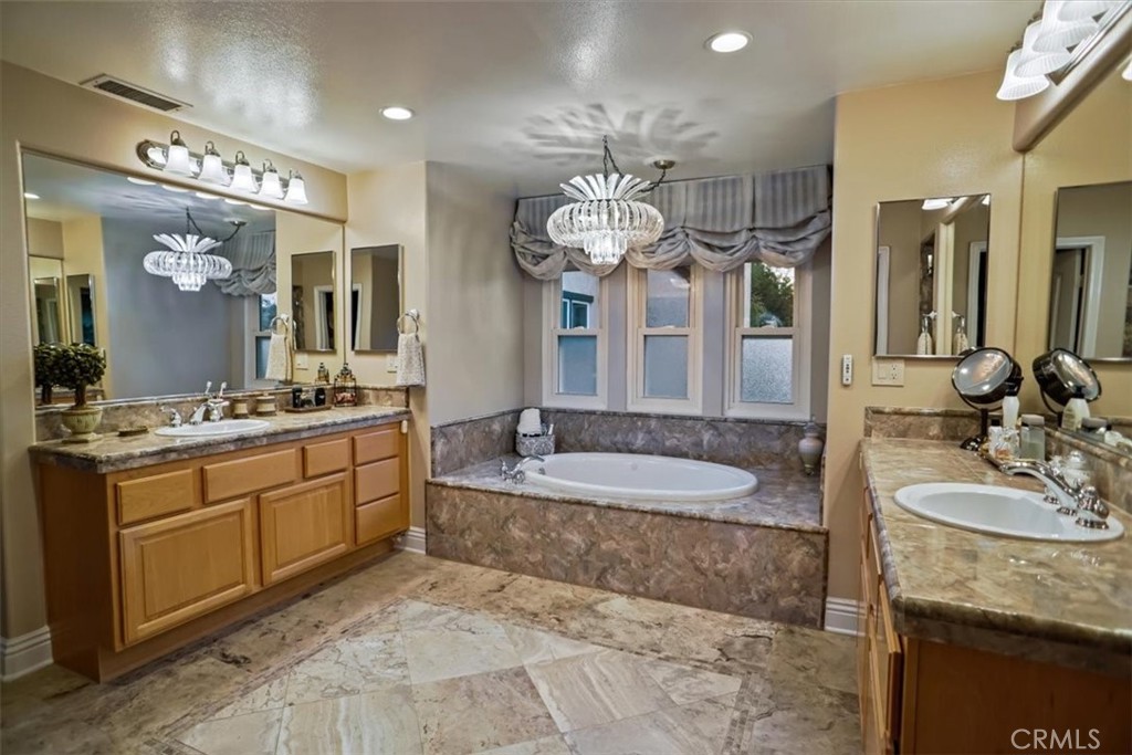 Hadleigh of South Hills (450) - Residential