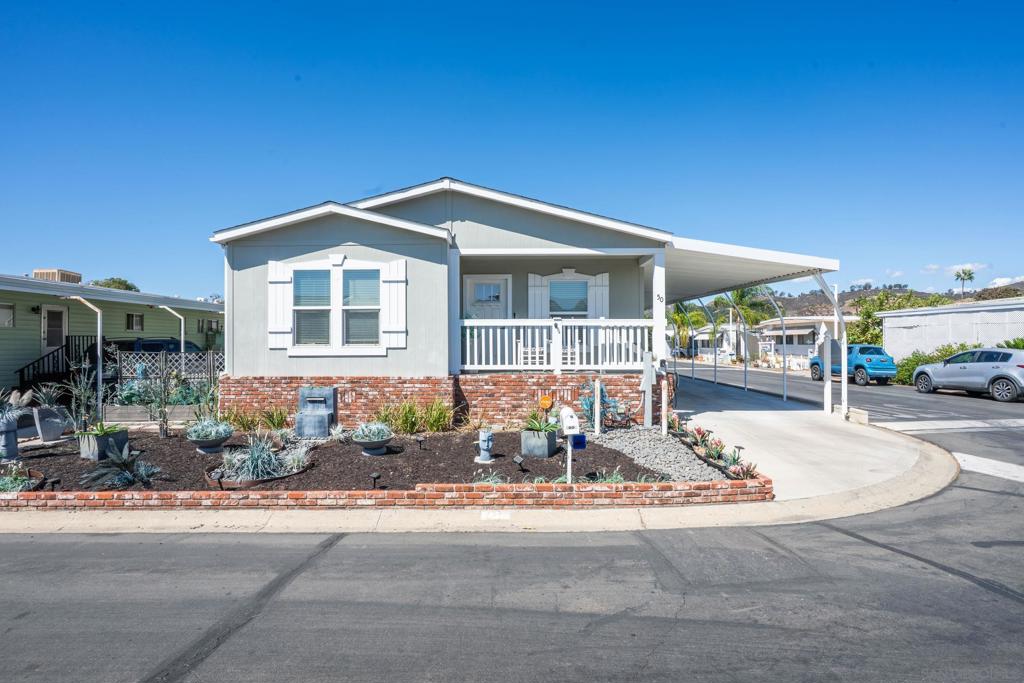 2280 E Valley PKWY 50