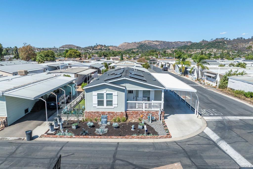 2280 E Valley PKWY 50