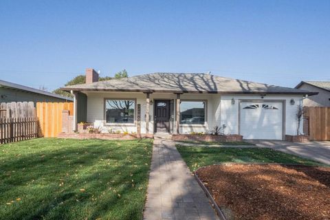 323 Chaparral Street Salinas CA 93906