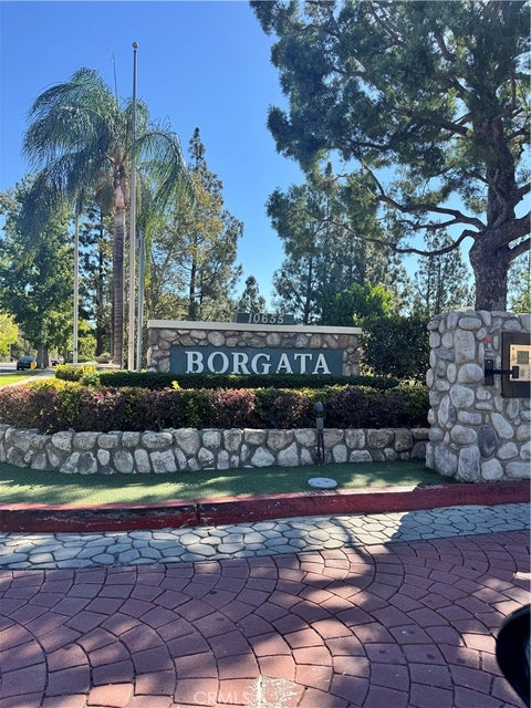 Photo of 10655 Lemon Avenue #3609, Rancho Cucamonga, CA 91737 (MLS # IV26215183)