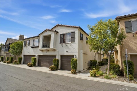 Photo of 28403 Casselman LN, Saugus, CA 91350 (MLS # SR26160776)