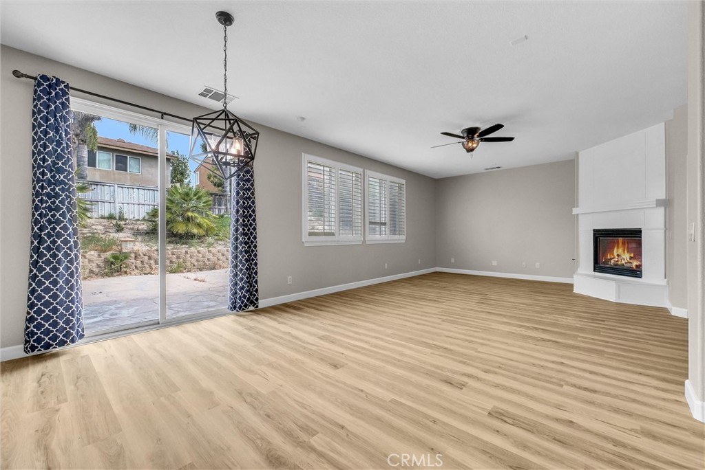 46186 Via La Tranquila