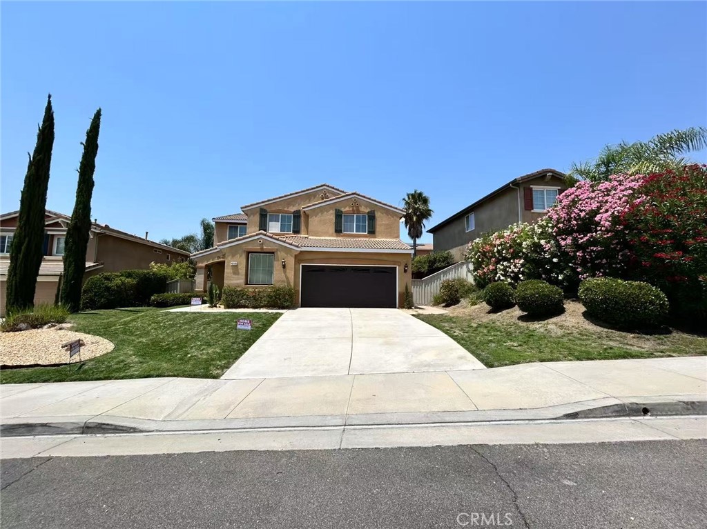 46186 Via La Tranquila