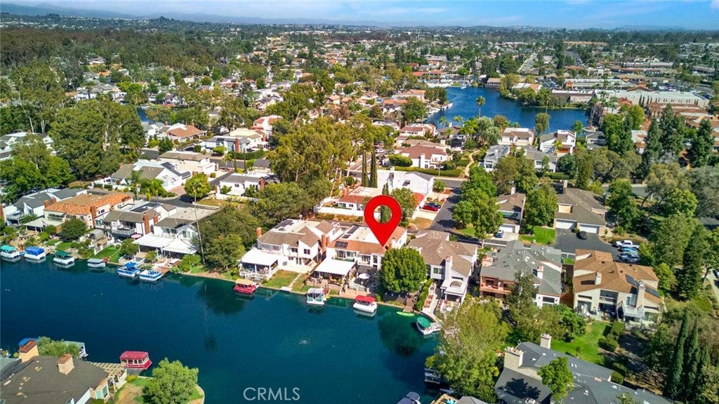 22702 Wood Lake