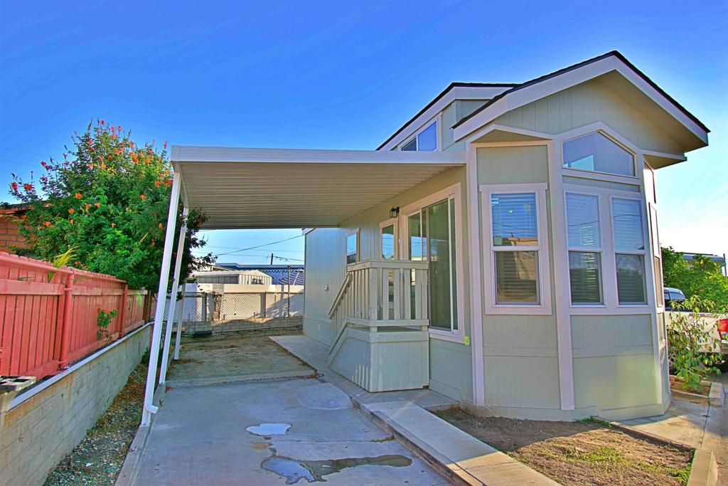 708 H Street 35