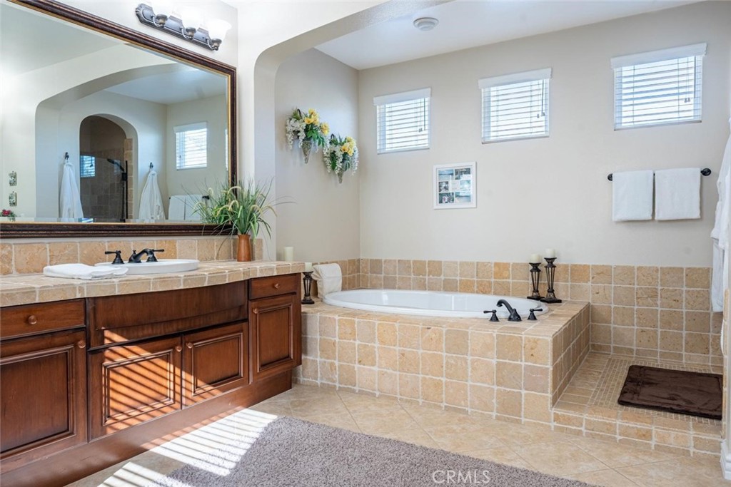 Robinson Ranch (ROBRH) - Residential