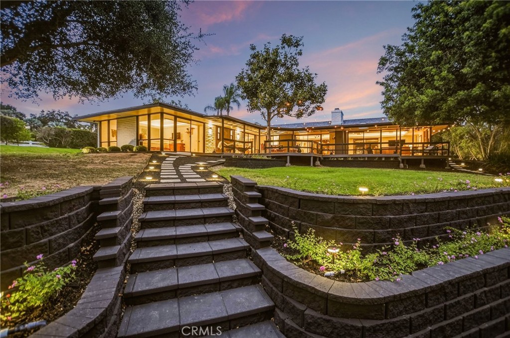 224 Tumble Creek