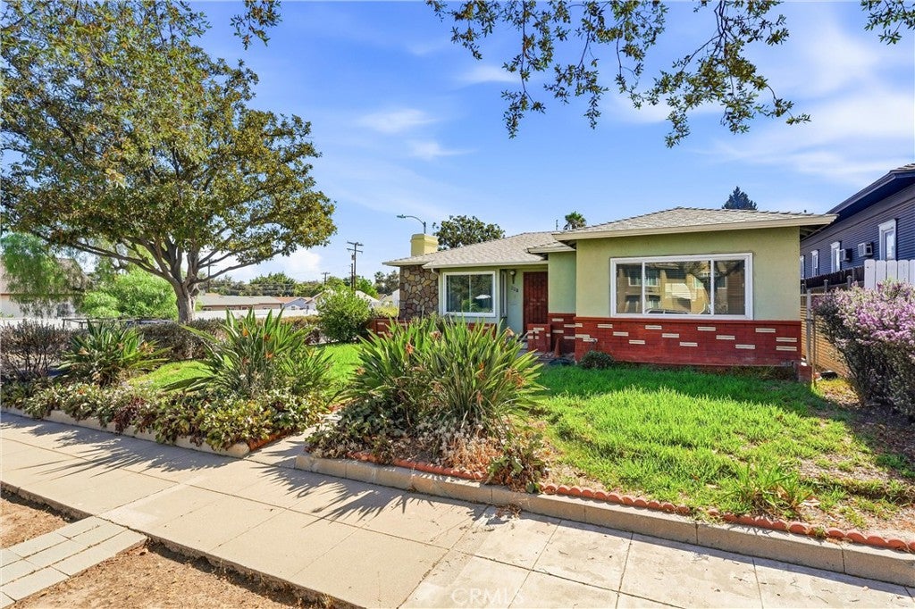 501 S Victoria