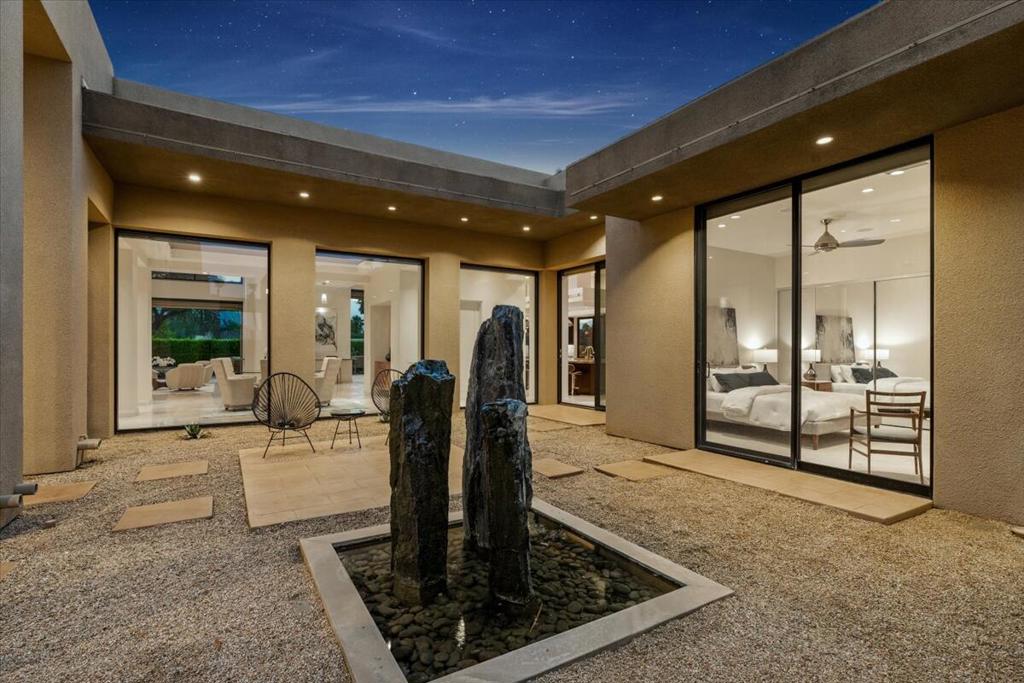 68 Colonial Drive