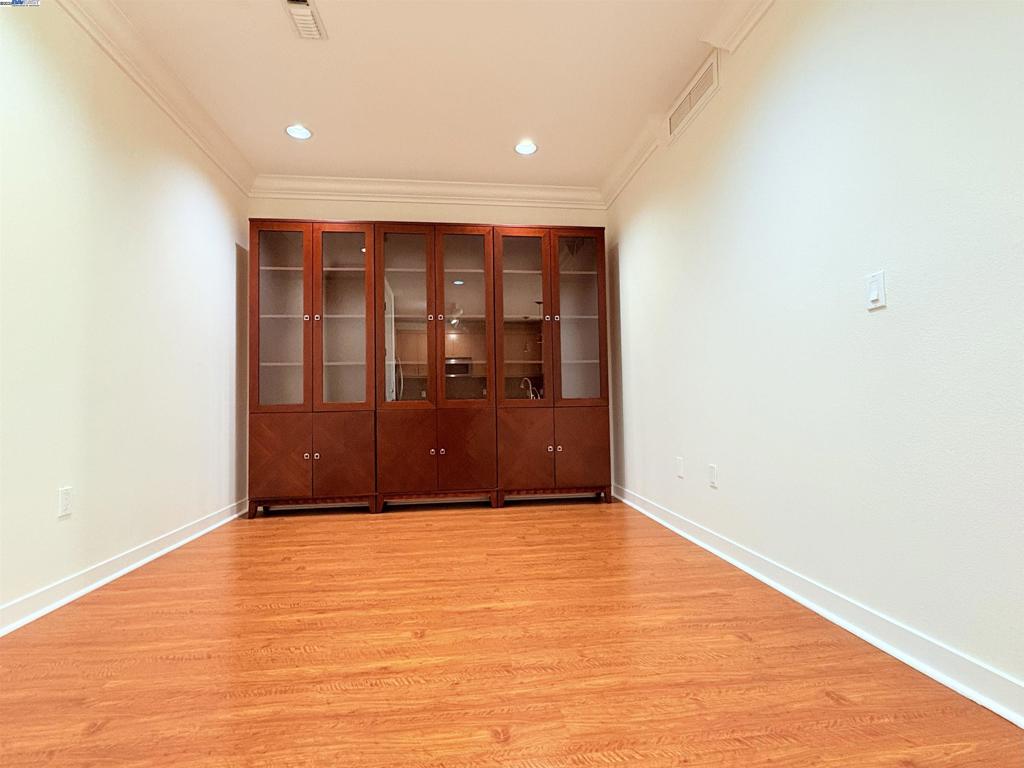 Not Listed - Residential