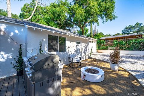 Tiny photo for 336 El Conejo Dr, Ojai, CA 93023 (MLS # PW26039317)