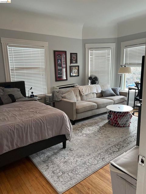 Photo of 1425 1425 OXFORD St, Berkeley, CA 94709 (MLS # 41124462)