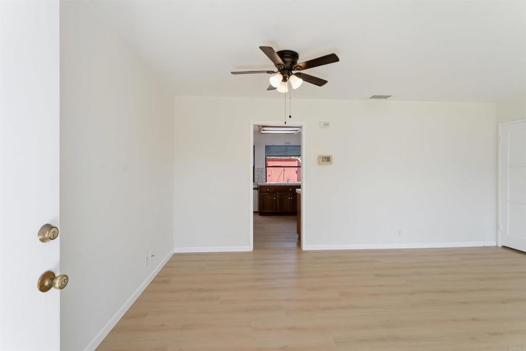 6415 Zena Dr