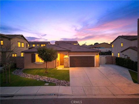 Photo of 28307 Harvest Gold Court, Menifee, CA 92584 (MLS # SW26027746)