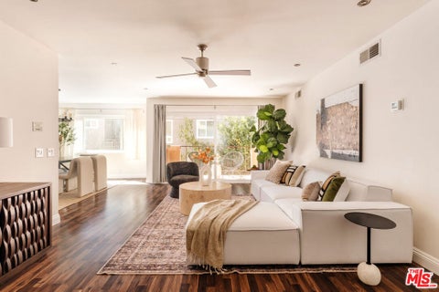 Photo of 1121 N Olive Drive #210, West Hollywood, CA 90069 (MLS # 26994977)