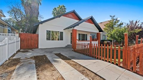 3958 4th Riverside CA 92501