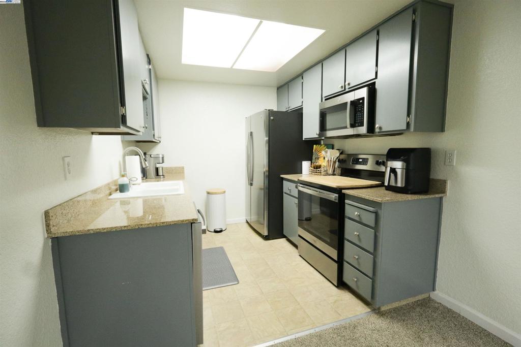 Not Listed - Residential