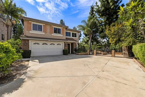 74 Linhaven, Irvine, CA 92602 - MLS#: OC26041109